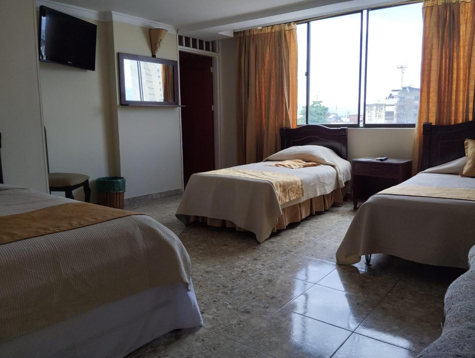 נייבה Hotel Khalifa מראה חיצוני תמונה