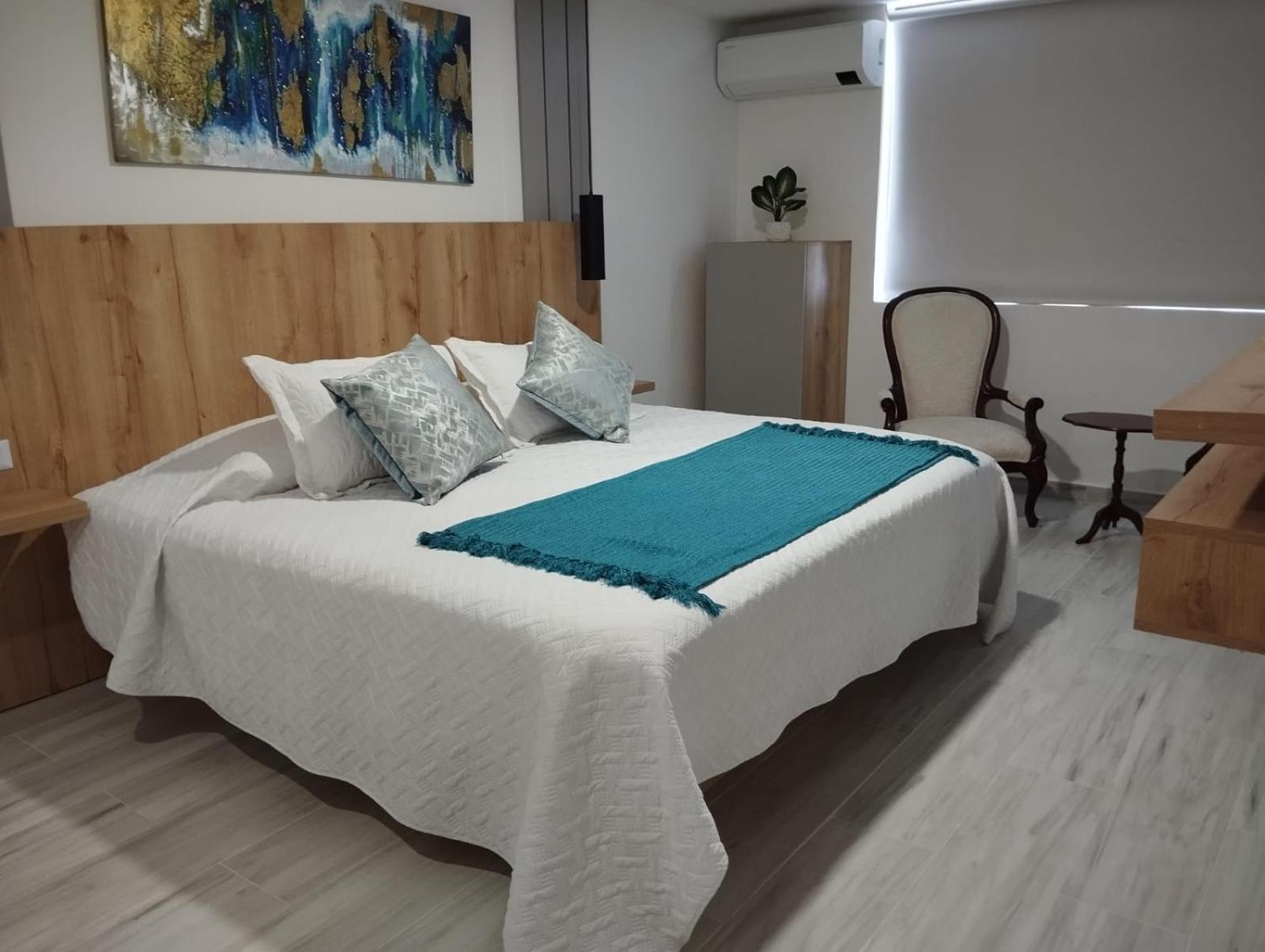נייבה Hotel Khalifa מראה חיצוני תמונה